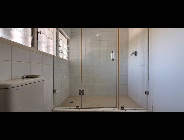 3 BEDROOM DUPLEX RENTED IN ESSENWOOD